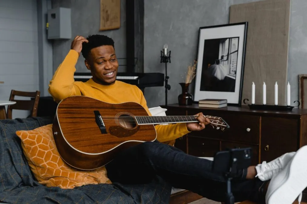 6 Ways To Relax Yourself After A Hectic Day in Office