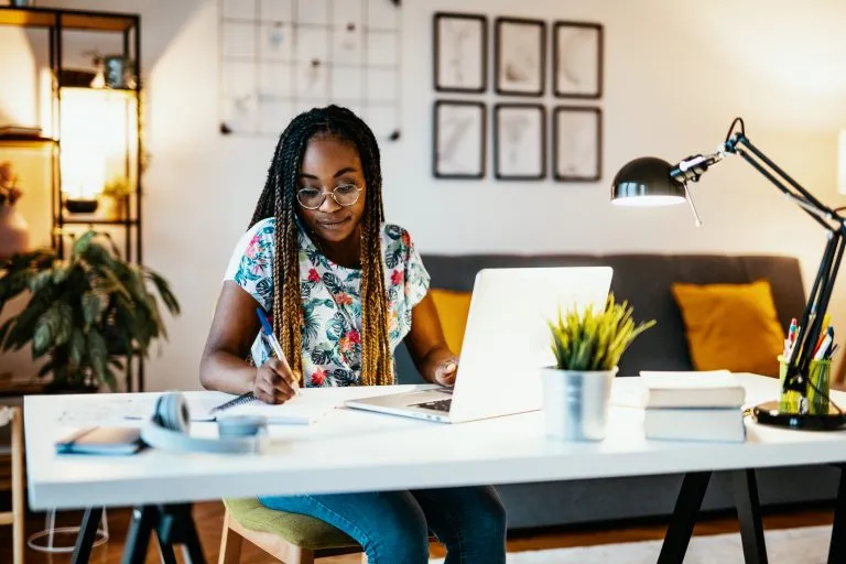 How to get the most out of an online healthcare study program